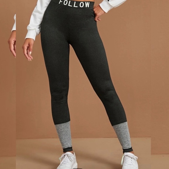 Mulvari letter Graphic waist  colorblock legging - Picture 4 of 8